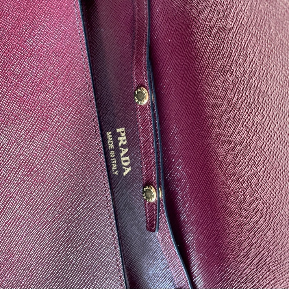 PRADA Bibliothèque Clutch Leather Cross Body Bag - Picture 5 of 5